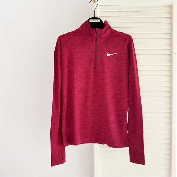 NEW♥️ NIKE ELEMENT DARK RED BURGUNDY QUARTER ZIP TOP XS RELAX FIT RUN GOLF MOCK - Picture 1 of 9